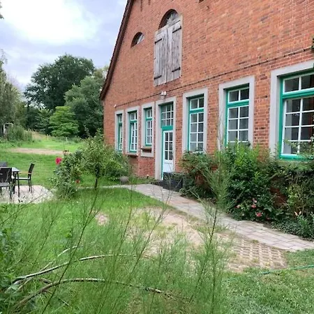 In Mit Kleinem Garten By Interhome Dreveskirchen